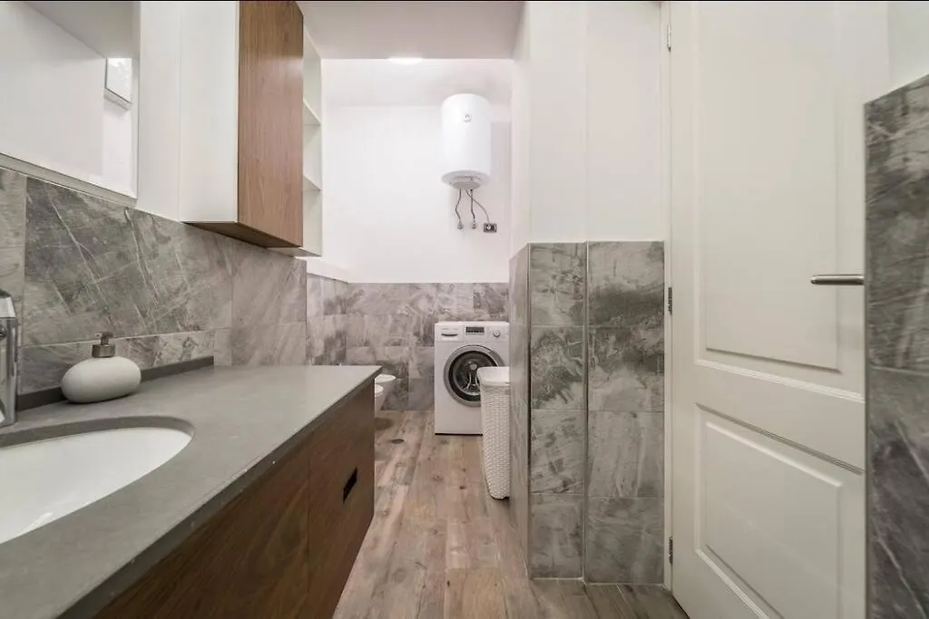 Blloku Deluxe 1Br/Ap Apartment Tirana Albania