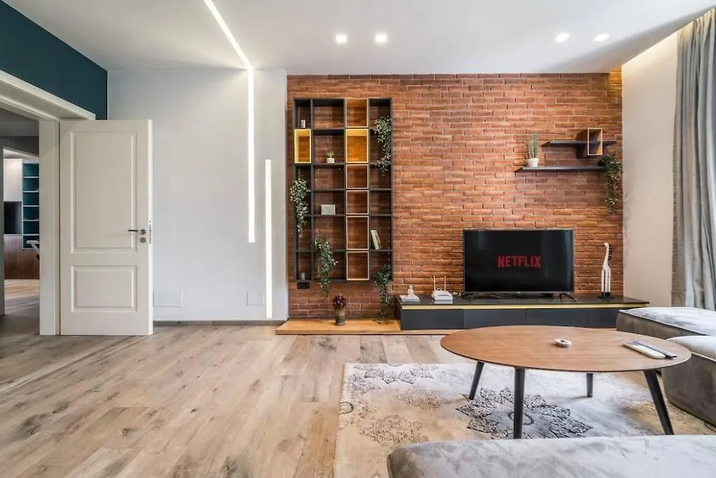 Blloku Deluxe 1Br/Ap Apartment Tirana