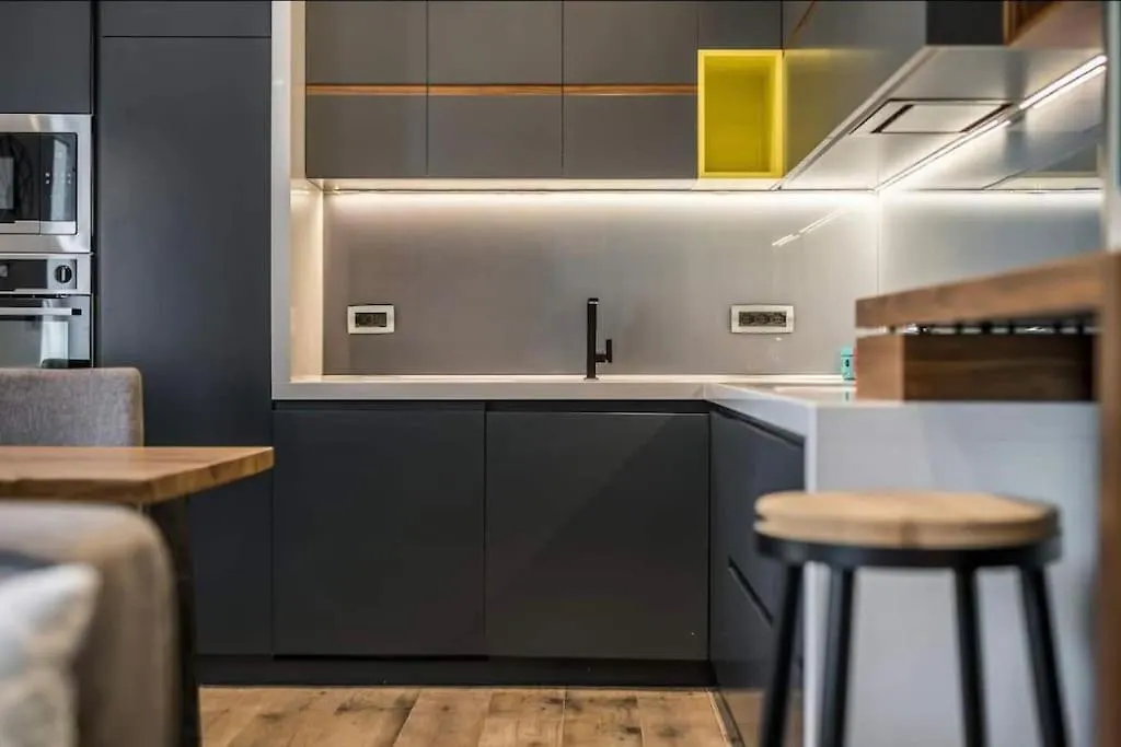 Blloku Deluxe 1Br/Ap Apartment Tirana