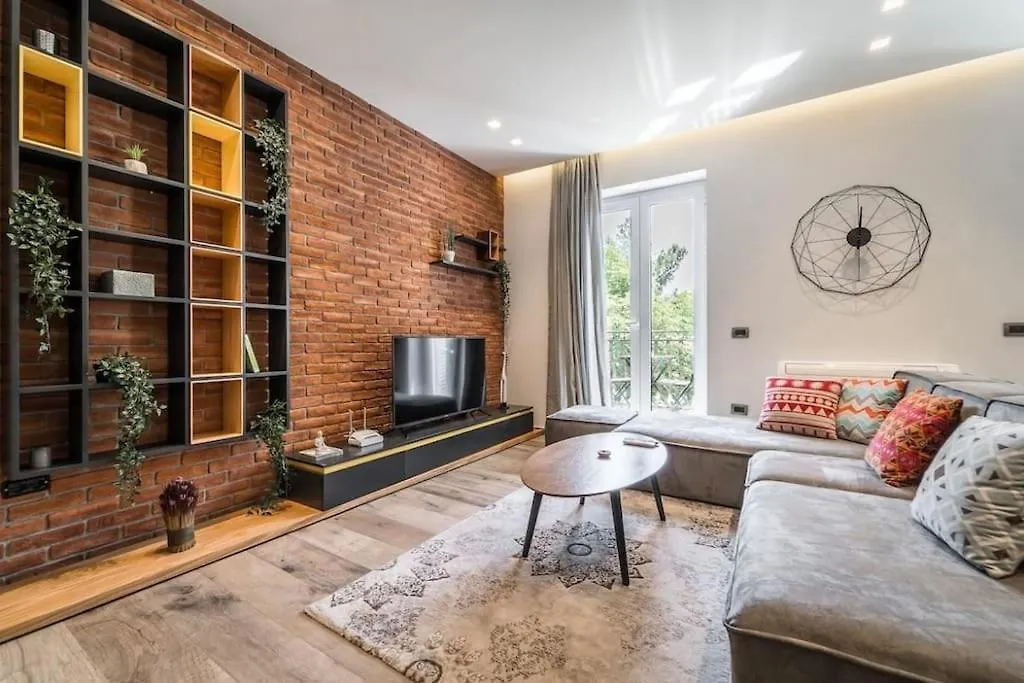 Blloku Deluxe 1Br/Ap Apartment Tirana
