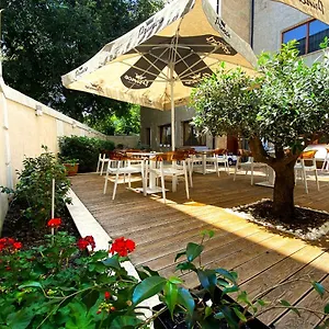 Hotel E Arte Center, Tirana