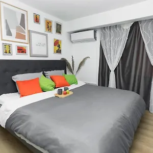 Appartement 11 Steps' Lovely In The Center, Tirana