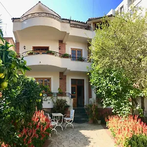 Panzió Garden Boutique, Tirana